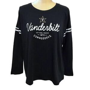 Under Armour NWT Long Sleeves Graphic Shirt Girls YXL (18-20)